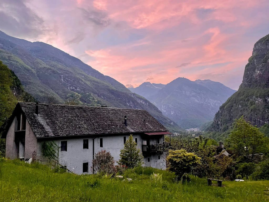 Home 15 IMG 20230504 WA0026